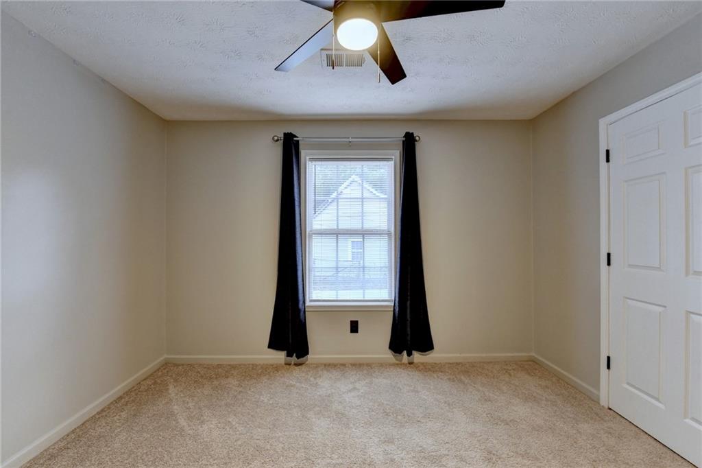 801 Davis Street Property Photo 20