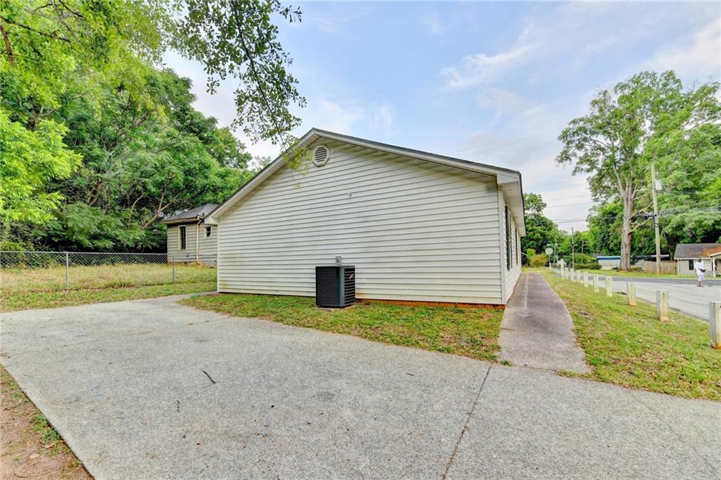 801 Davis Street Property Photo 33