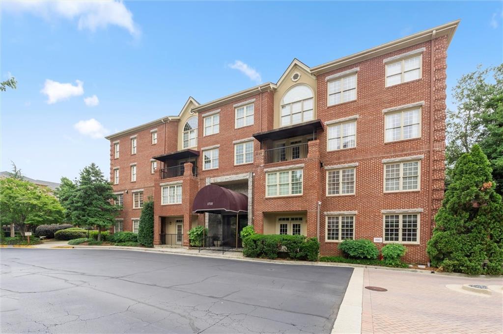 1735 Peachtree Street NE Unit 404