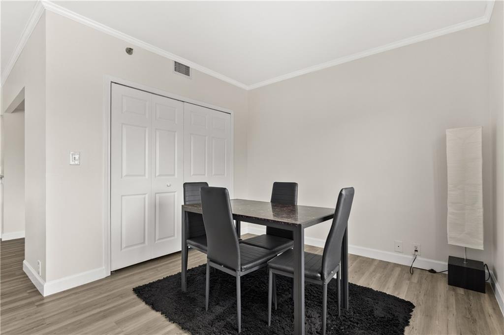 3481 Lakeside Drive Ne Unit 1201 Property Photo 10