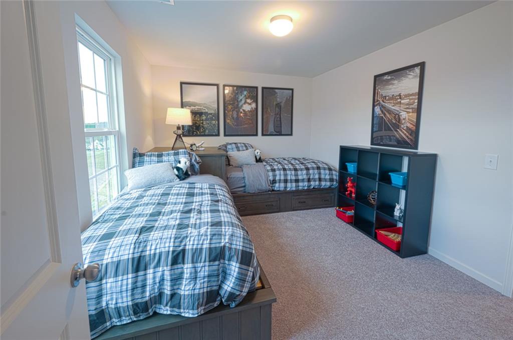 196 Kinsale Drive Property Photo 13
