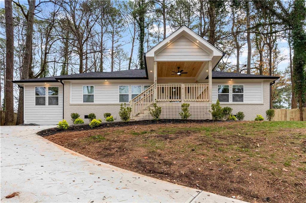 1380 Dogwood Circle Property Photo 1