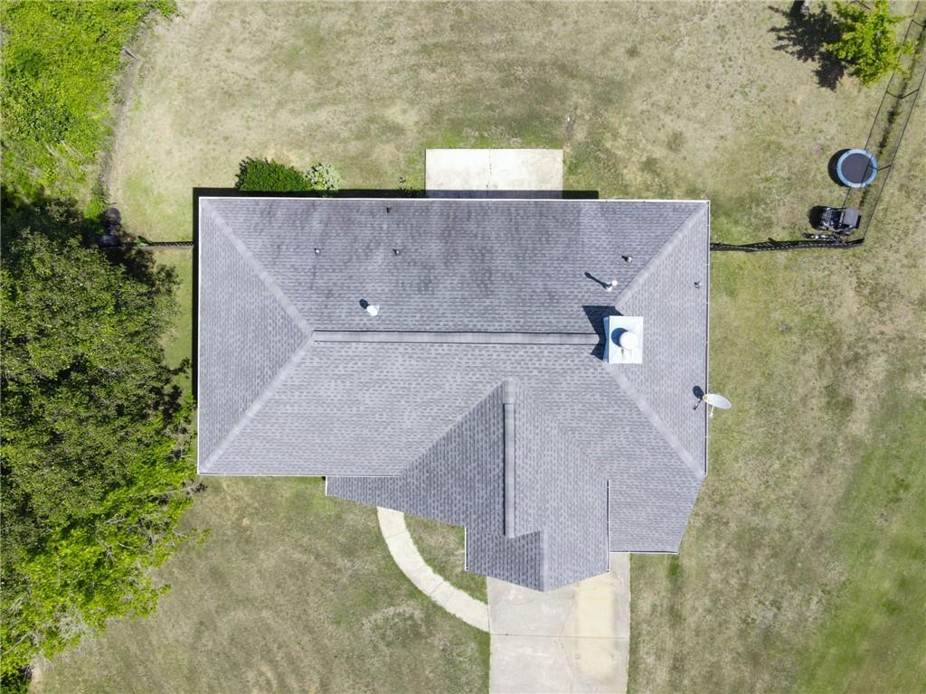 3219 Lindas Circle Se Property Photo 8