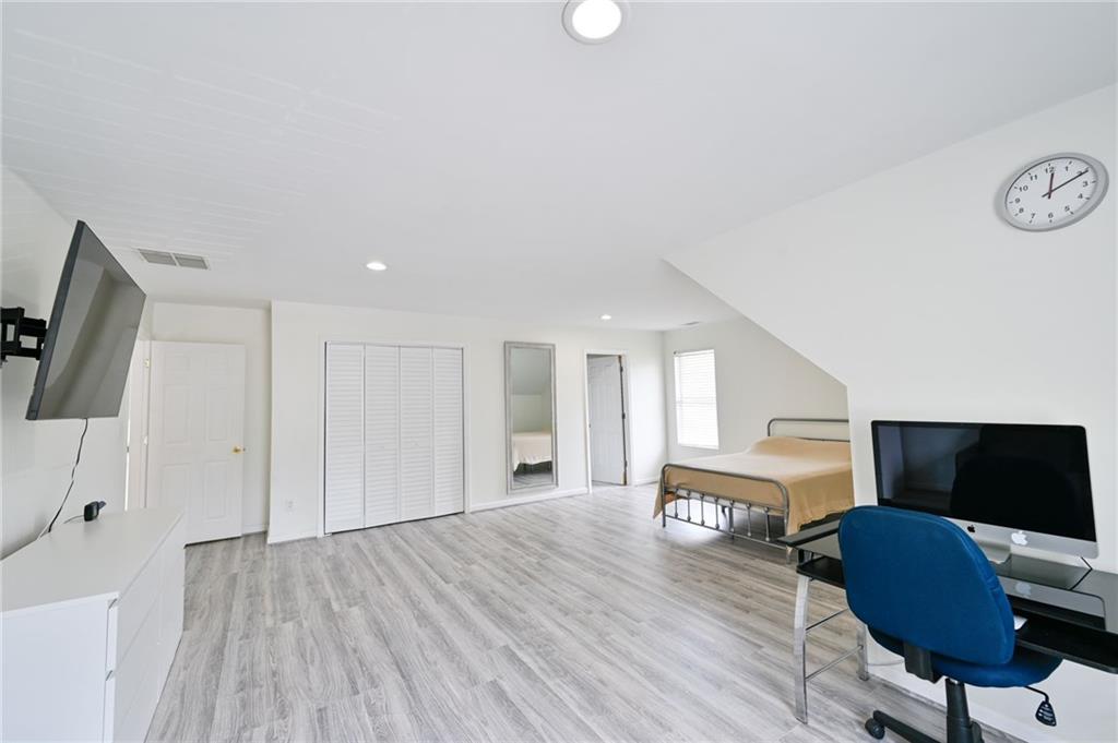 3219 Lindas Circle Se Property Photo 36