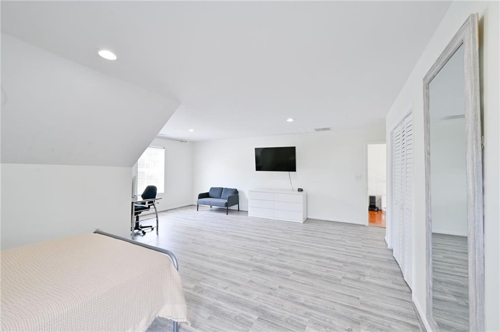 3219 Lindas Circle Se Property Photo 37