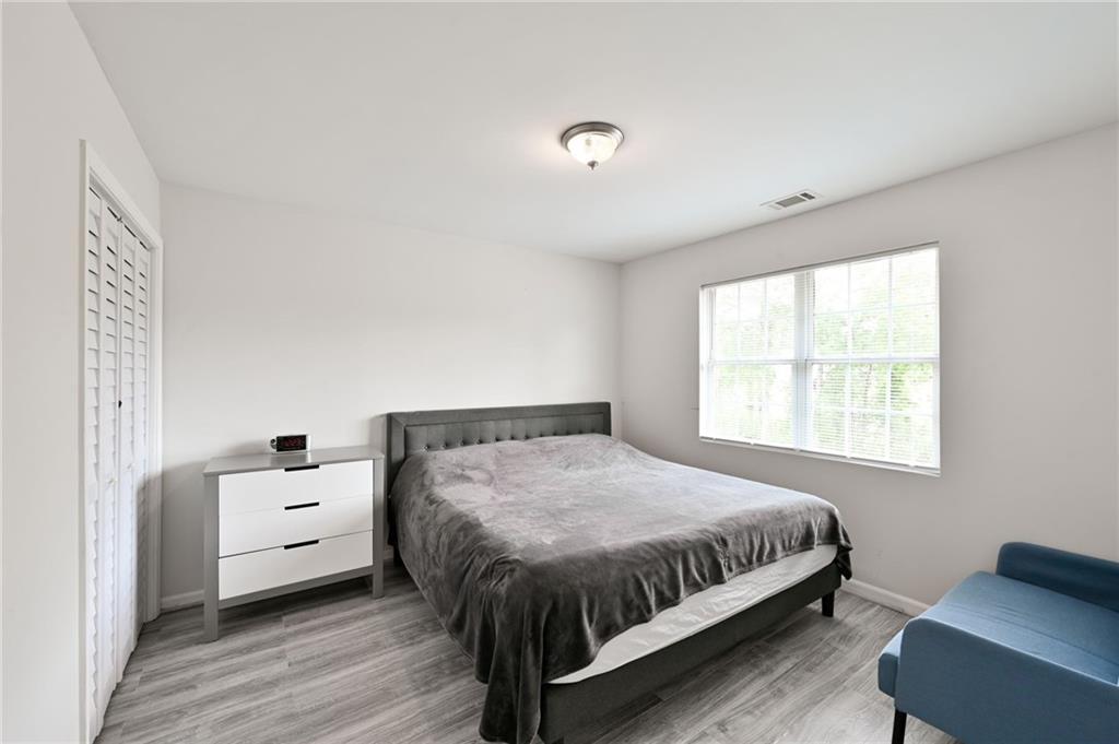3219 Lindas Circle Se Property Photo 43