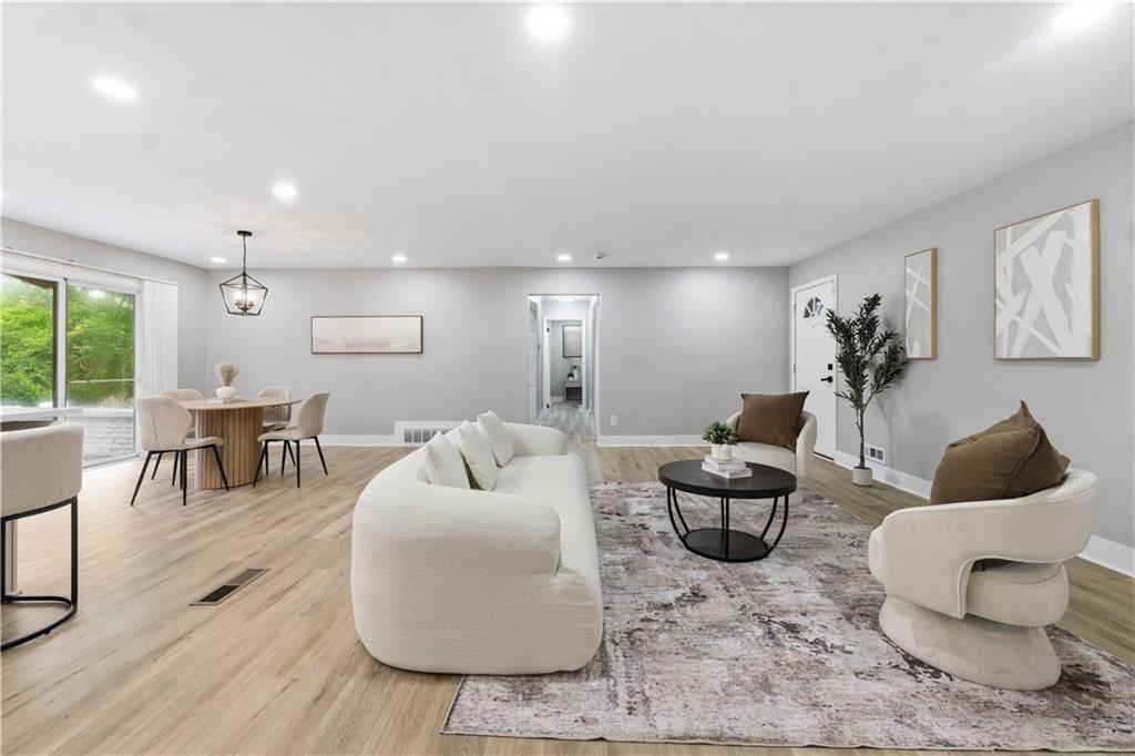 3377 Wickham Drive Property Photo 15