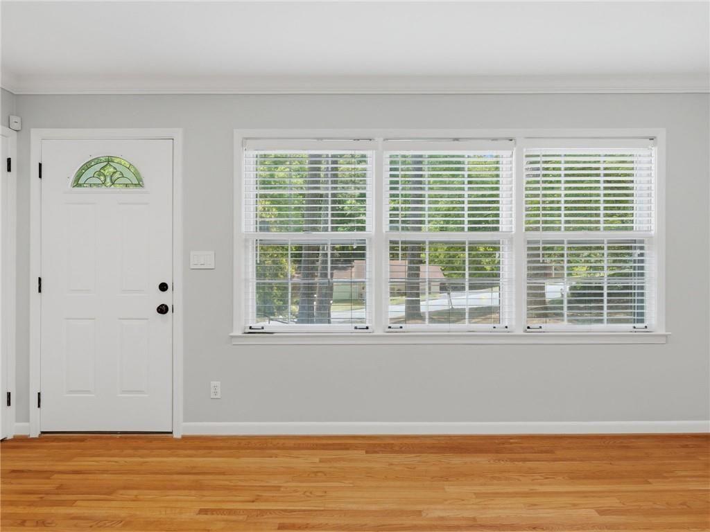 1111 N Valley Drive Property Photo 23