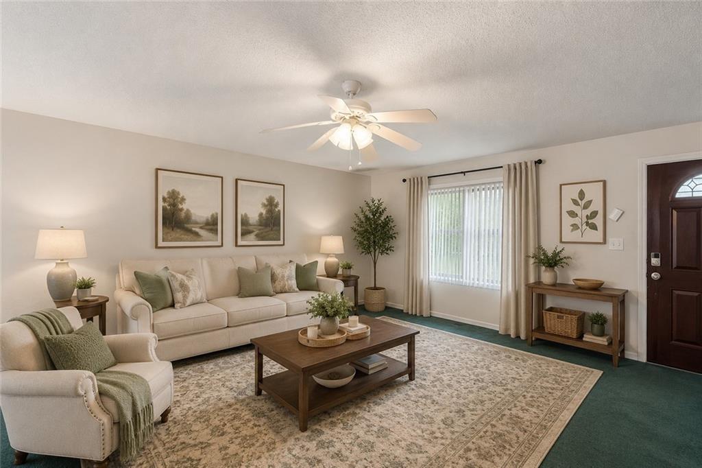 1480 E Broad Street Property Photo 8