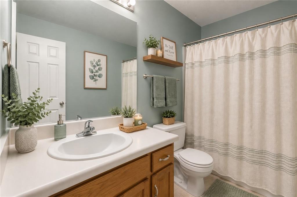 1480 E Broad Street Property Photo 20