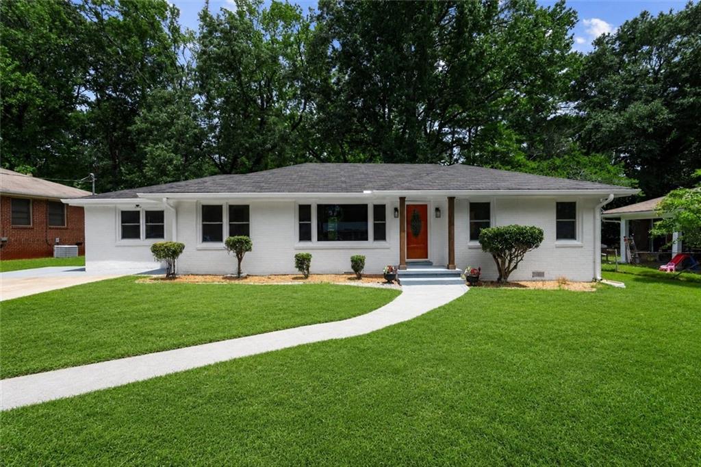 2794 Long Way Property Photo 1