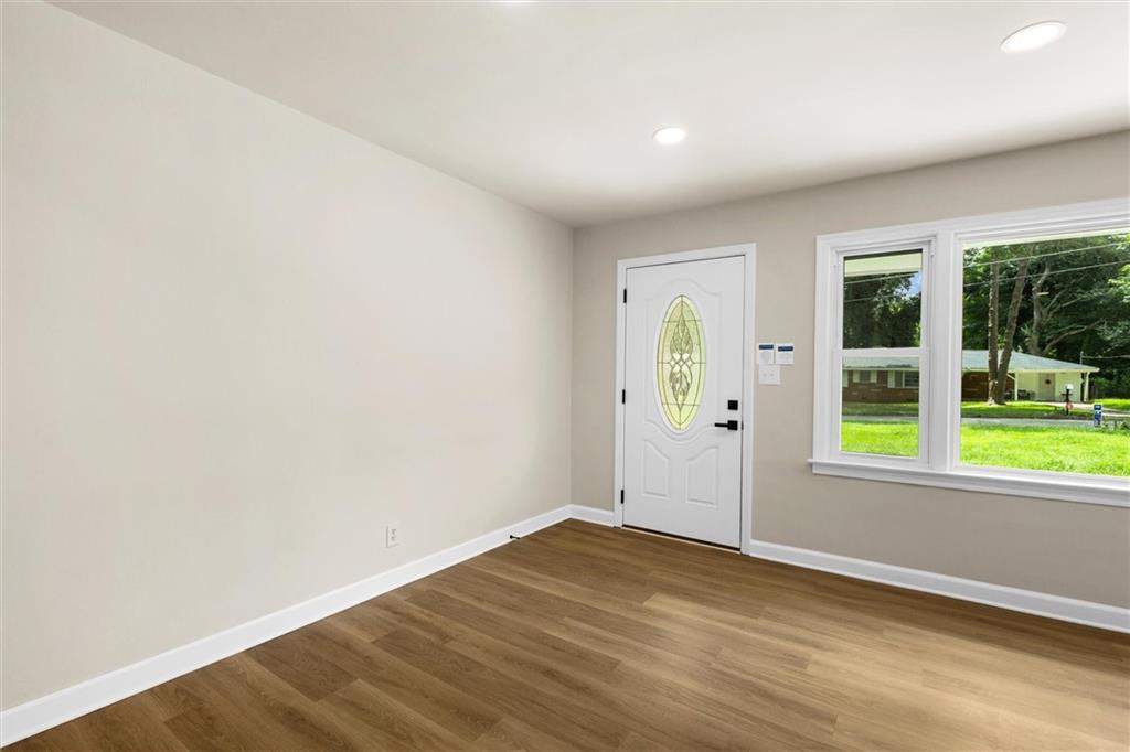 2794 Long Way Property Photo 3