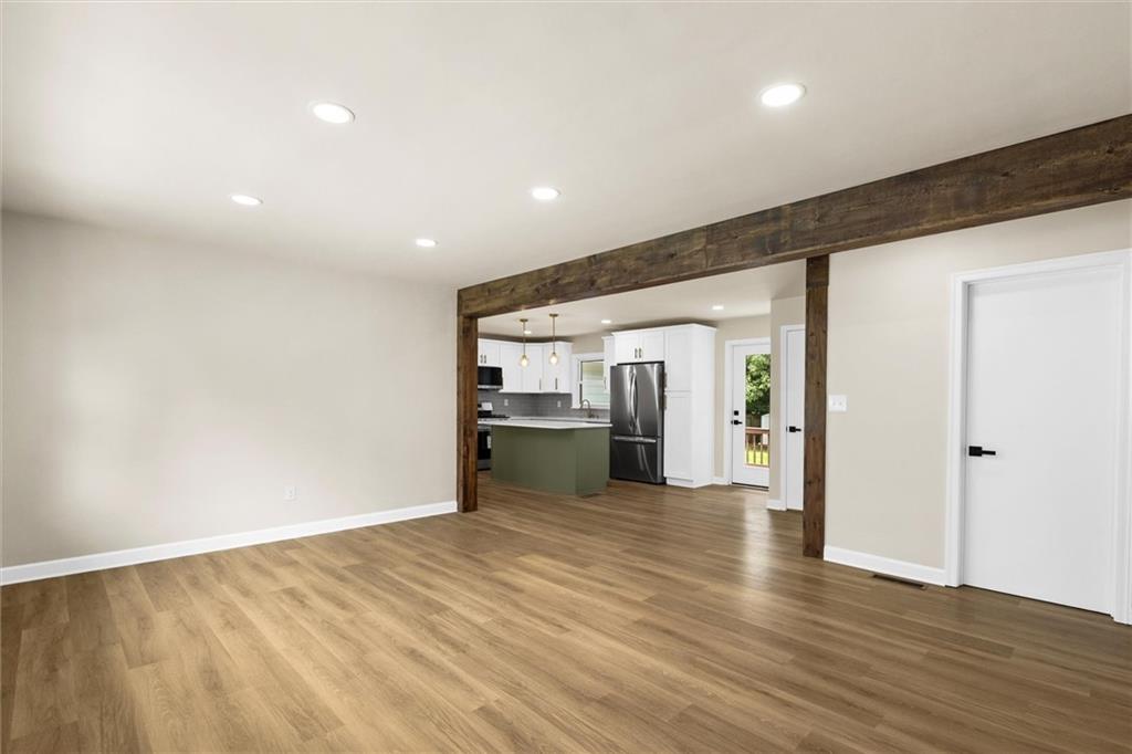 2794 Long Way Property Photo 7