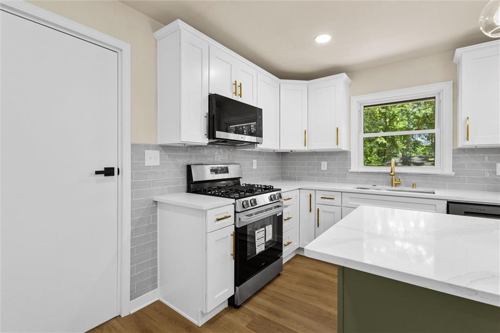 2794 Long Way Property Photo 15