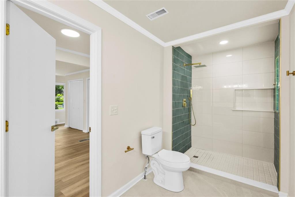 2794 Long Way Property Photo 24