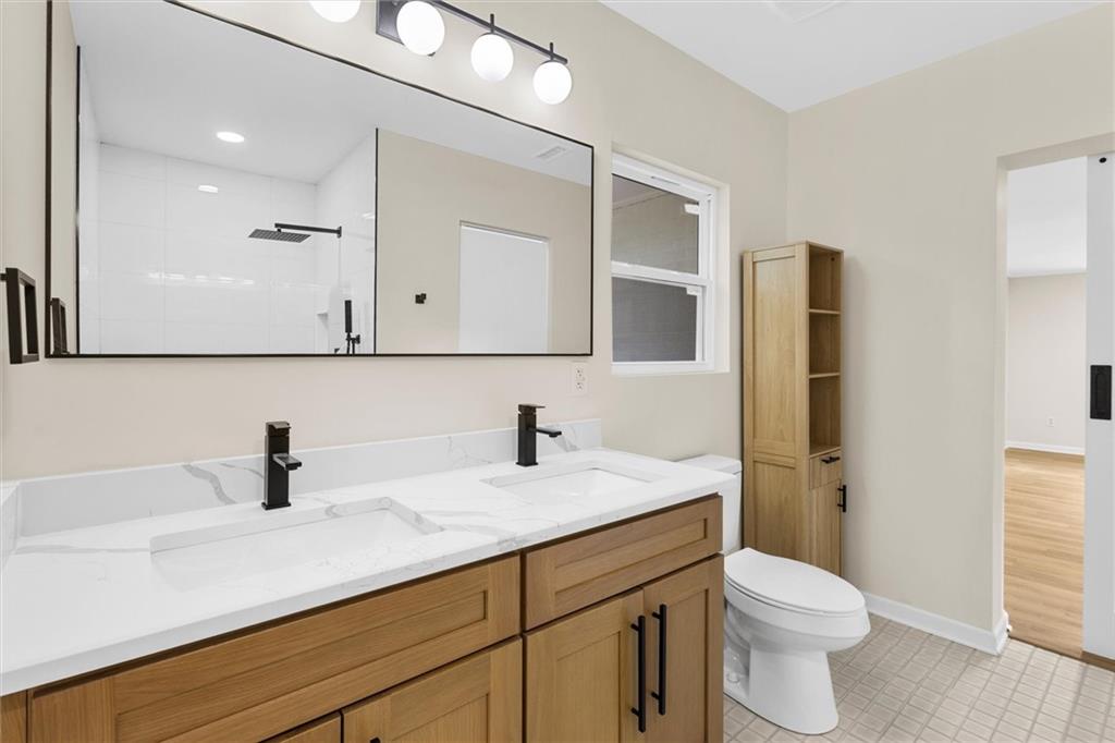 2794 Long Way Property Photo 38