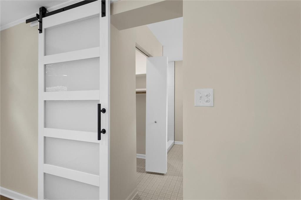 2794 Long Way Property Photo 41
