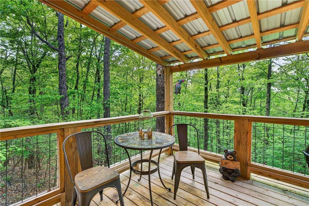 93 Martin Crossing Property Photo 20