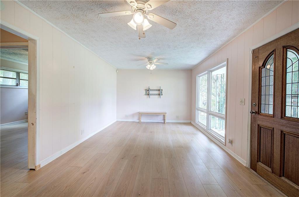 113 Burton Drive Property Photo 3