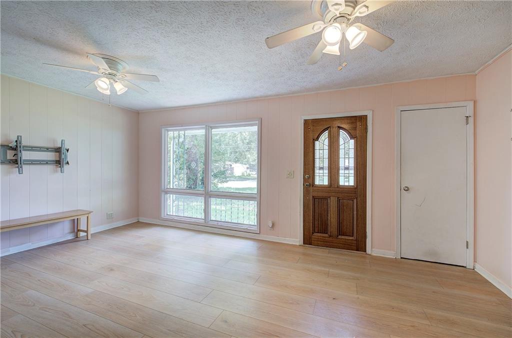 113 Burton Drive Property Photo 4