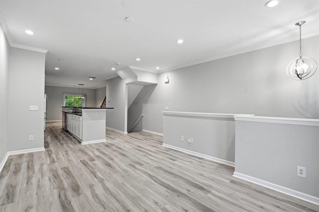 1297 Liberty Parkway Property Photo 13