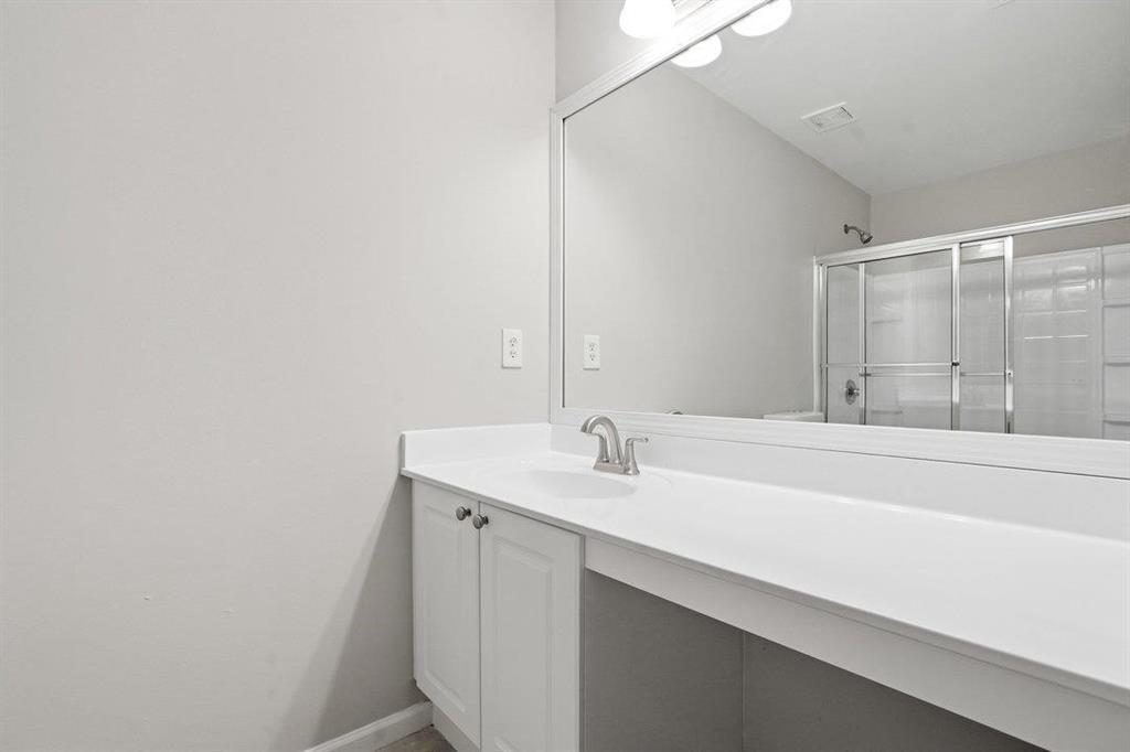 1297 Liberty Parkway Property Photo 27