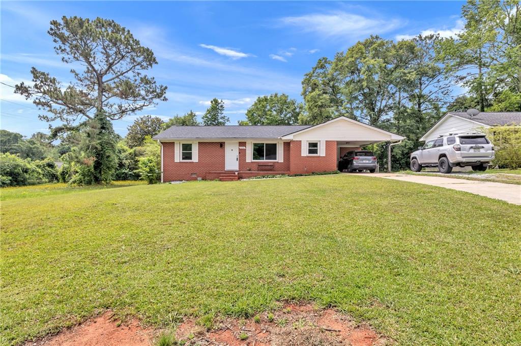 1104 Parkview Drive Property Photo 1