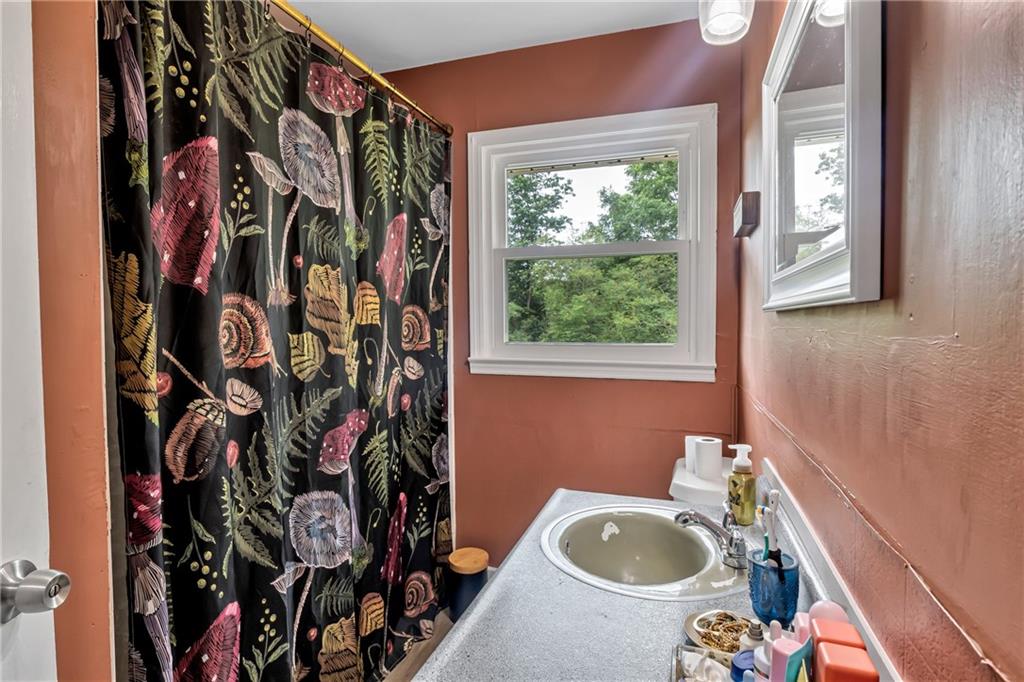 1104 Parkview Drive Property Photo 14