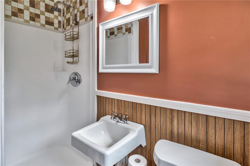 1104 Parkview Drive Property Photo 20