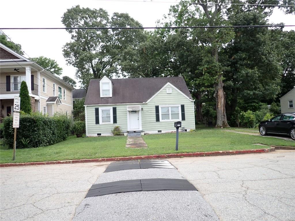 1476 Cambridge Avenue Property Photo 2
