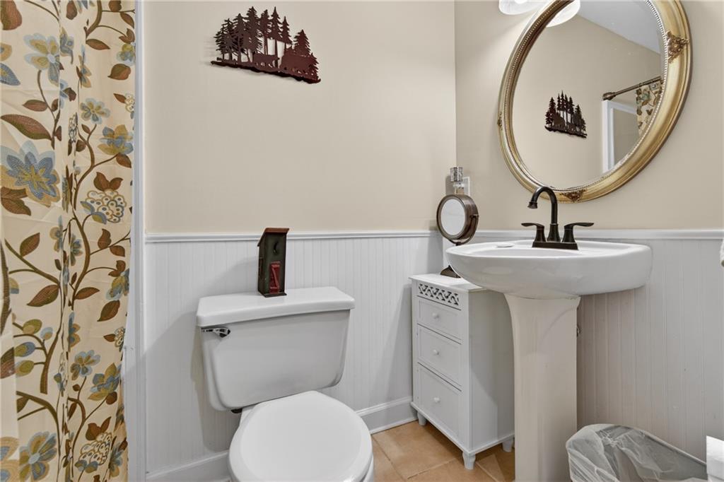 188 Hillendale Drive Property Photo 6