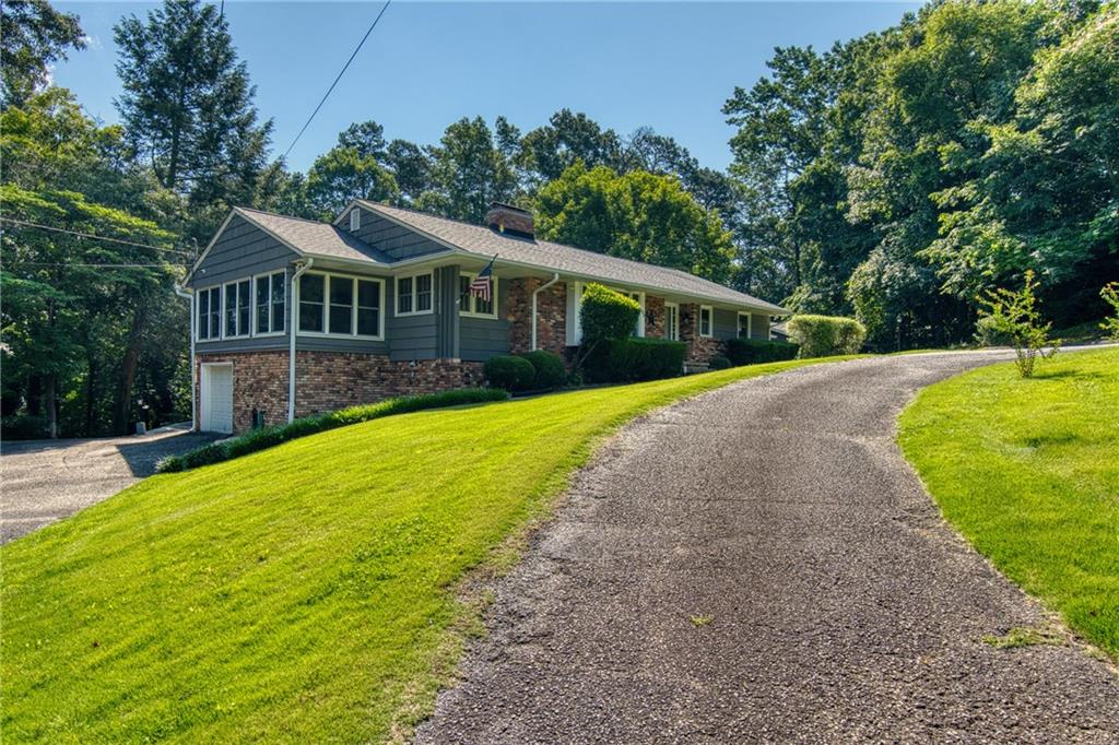 188 Hillendale Drive Property Photo 15