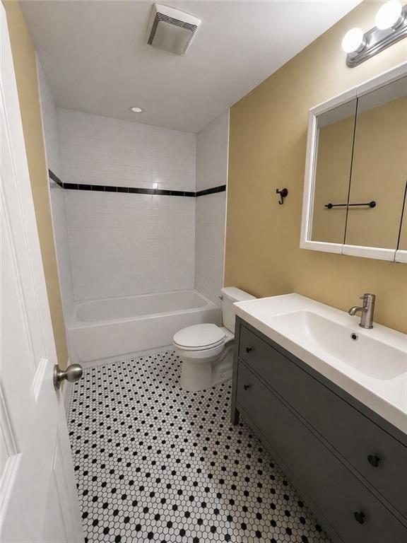 907 Smith Street Sw Property Photo 8