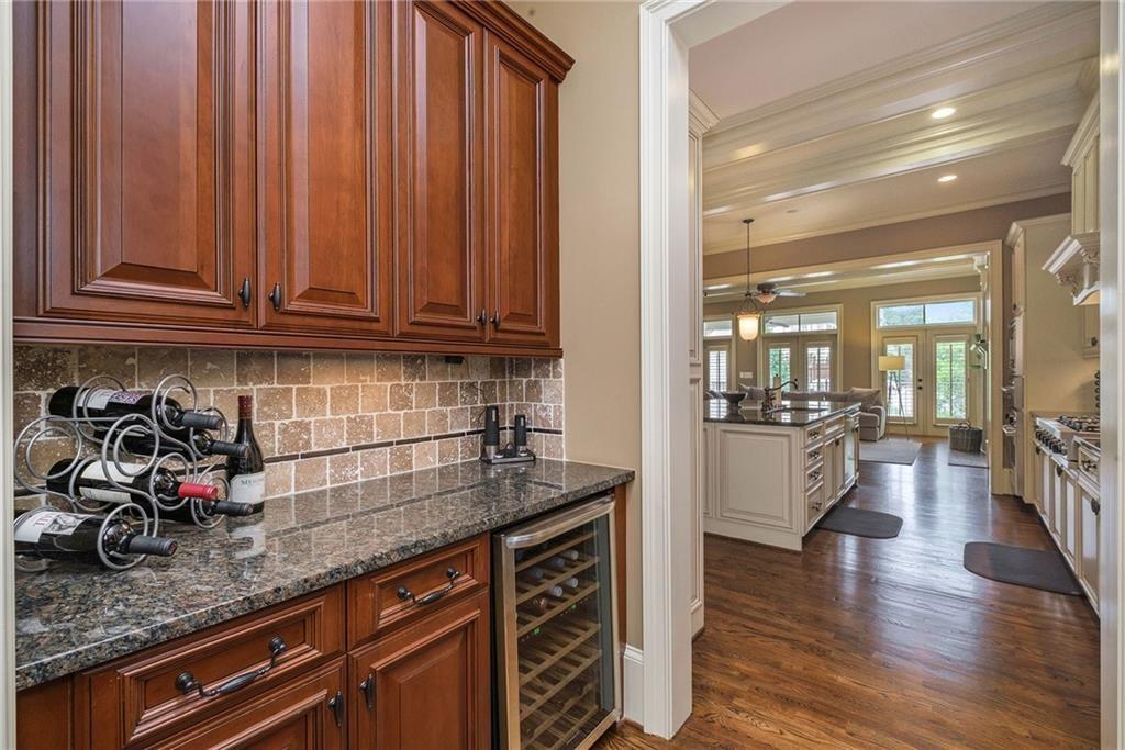 3611 E Paces Way Ne Property Photo 11