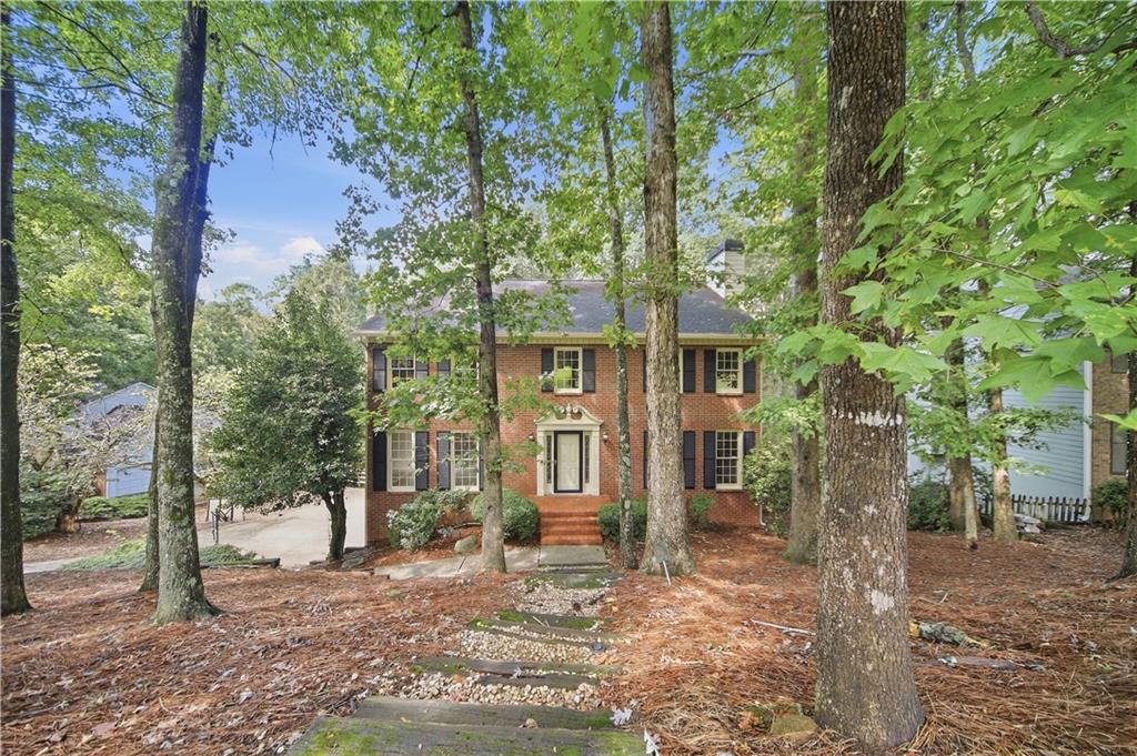 4003 Oakview Court Property Photo 1