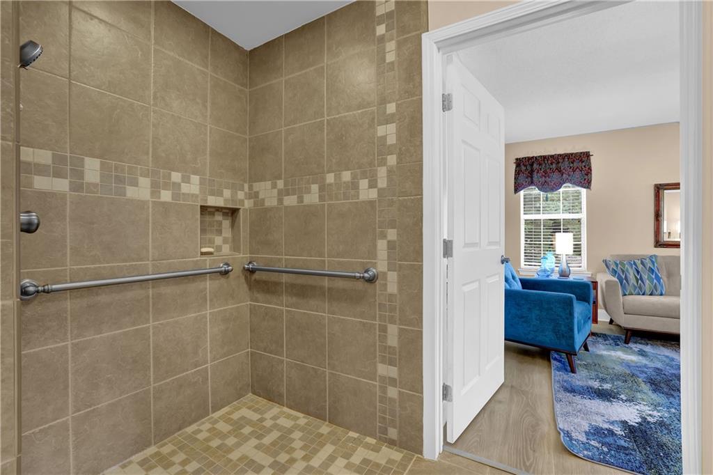 7010 Pinecone Way Property Photo 21