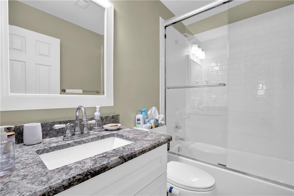 7010 Pinecone Way Property Photo 29