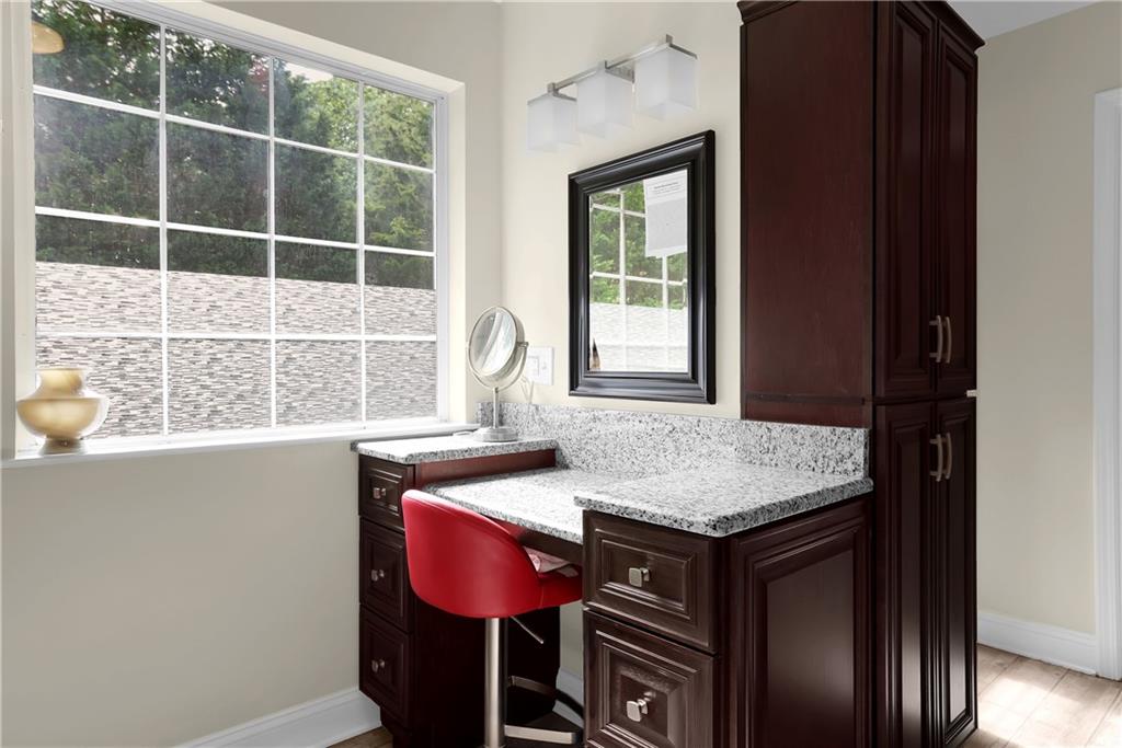 7010 Pinecone Way Property Photo 35