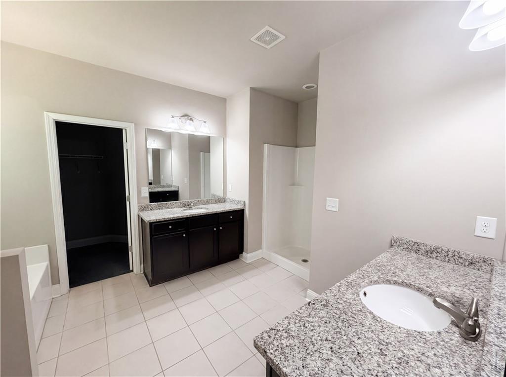 1209 Windstone Drive Property Photo 6