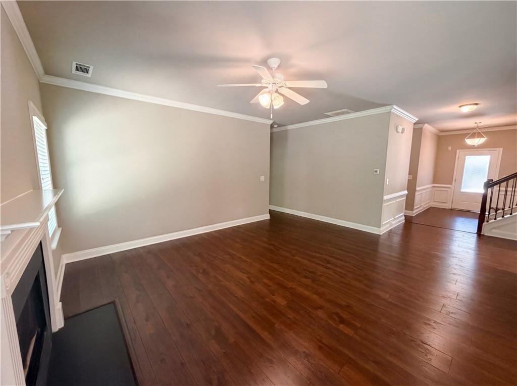 1209 Windstone Drive Property Photo 8