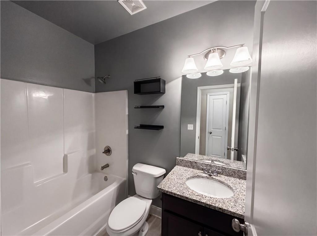 1209 Windstone Drive Property Photo 13