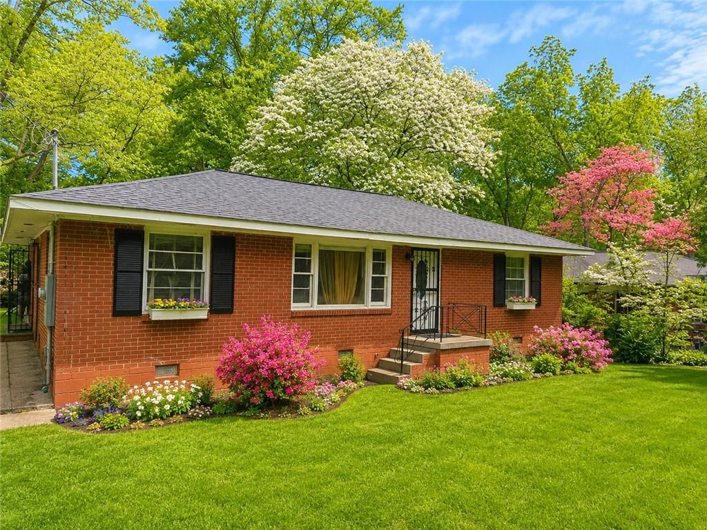 25 Bromack Drive Se Property Photo 1