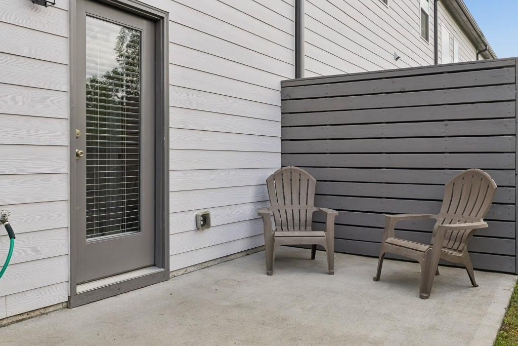 308 Crider Court Property Photo 27