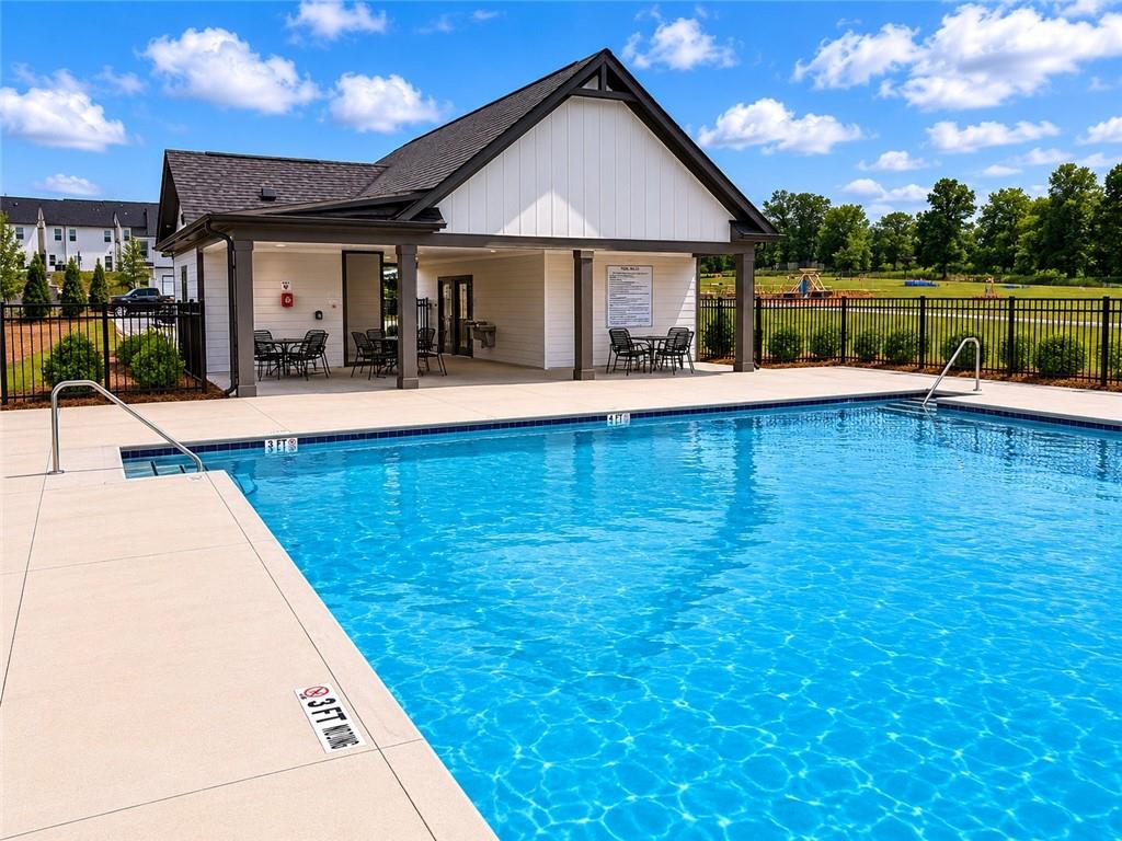 7776748 Property Photo 5