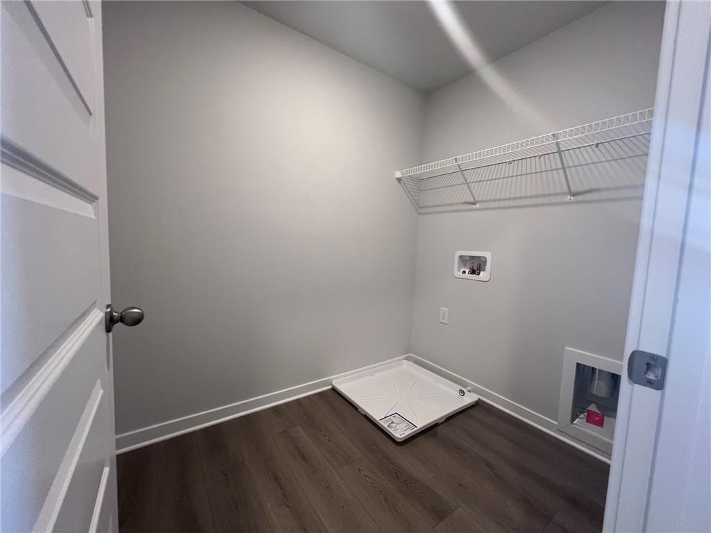 7776748 Property Photo 18