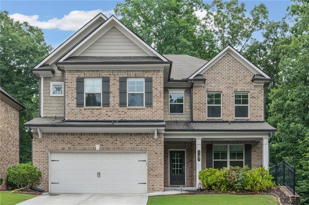 3198 Ivy Crossing Drive