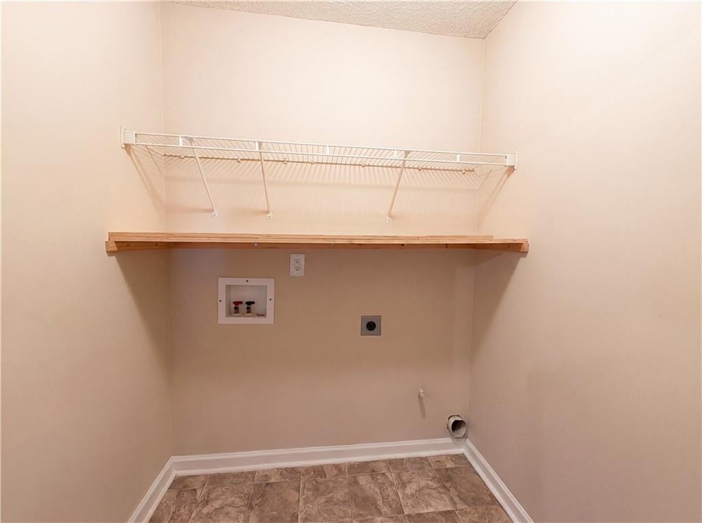 4178 Winston Circle Property Photo 16