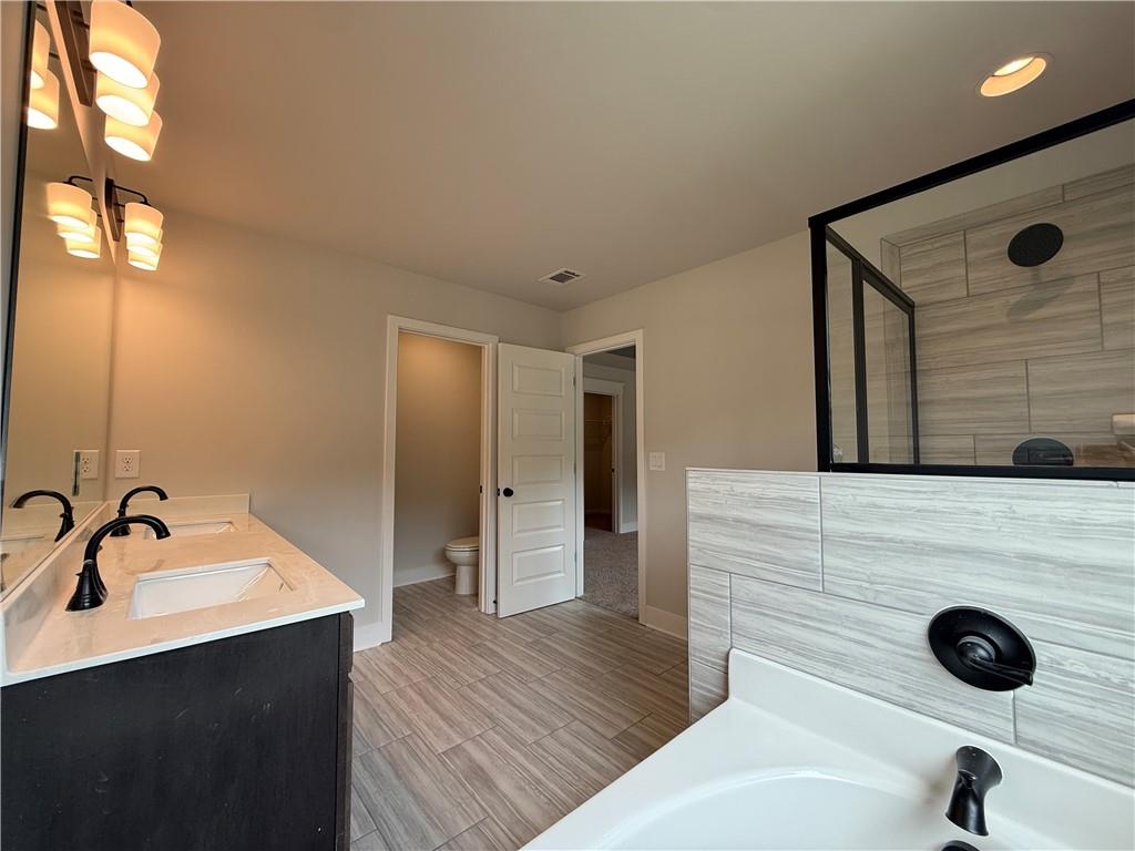 7777172 Property Photo 33