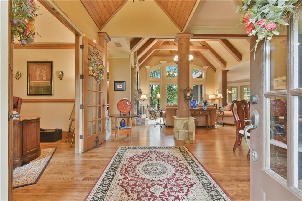 5038 Pointer Ridge Property Photo 5