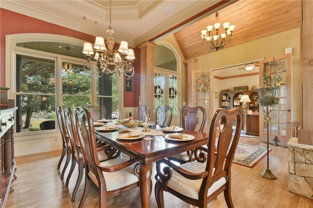 5038 Pointer Ridge Property Photo 8